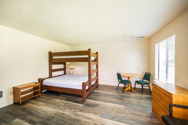 Redwood Meadows RV Resort image 14